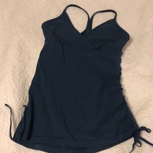 Lululemon top